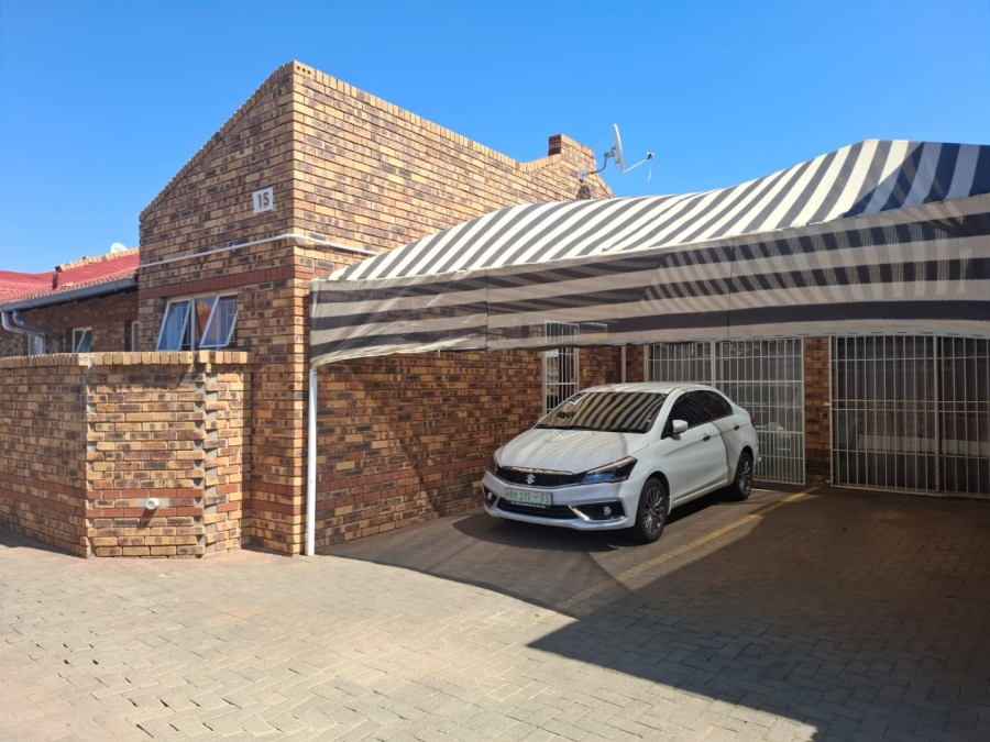 2 Bedroom Property for Sale in Hospitaalpark Free State